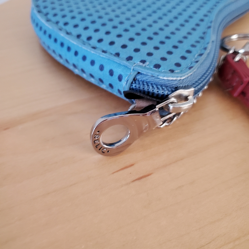 Relic butterfly wallet with wrist strap - Picture 5 of 6